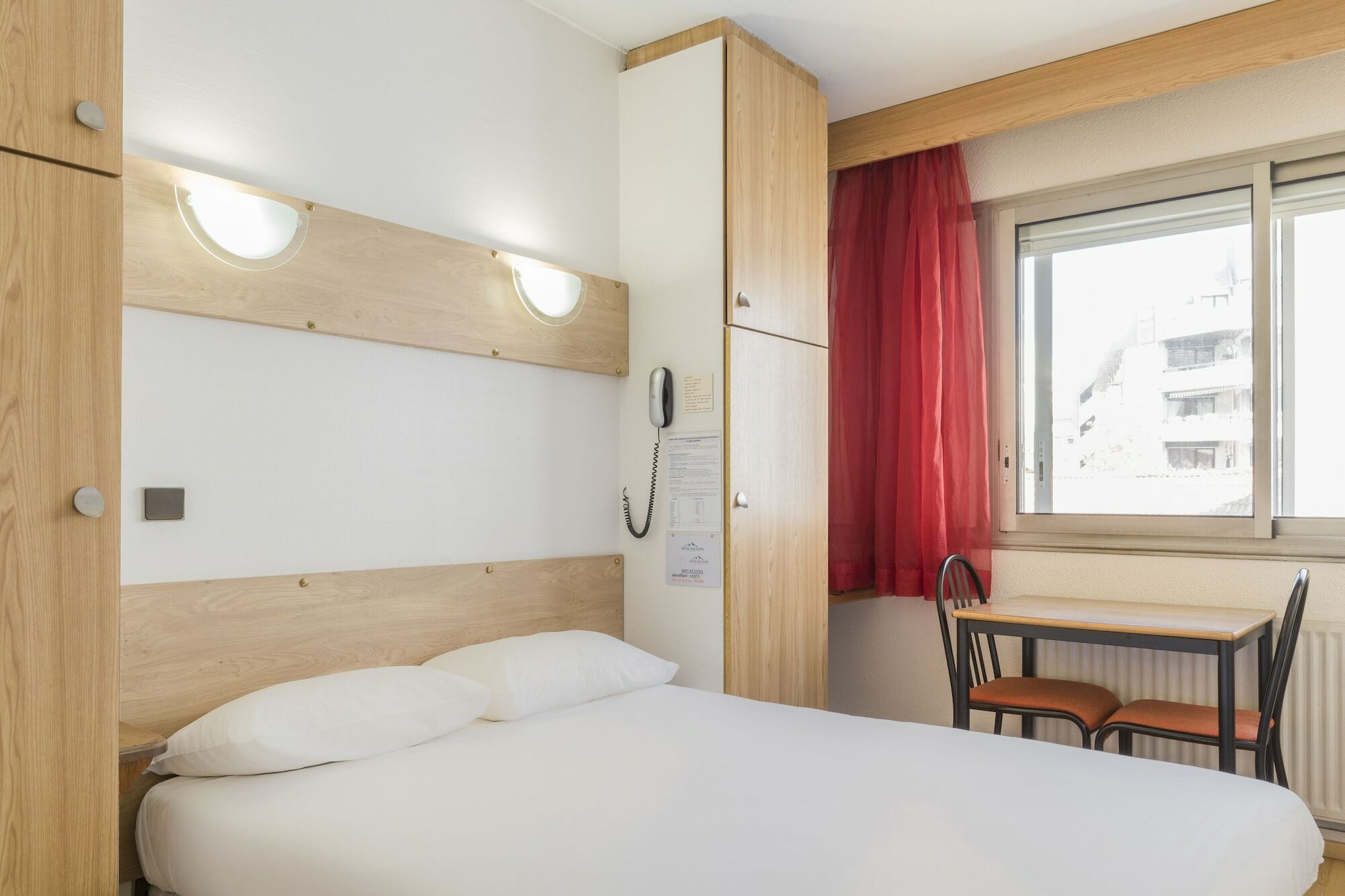 Kyriad Direct Grenoble Extérieur photo